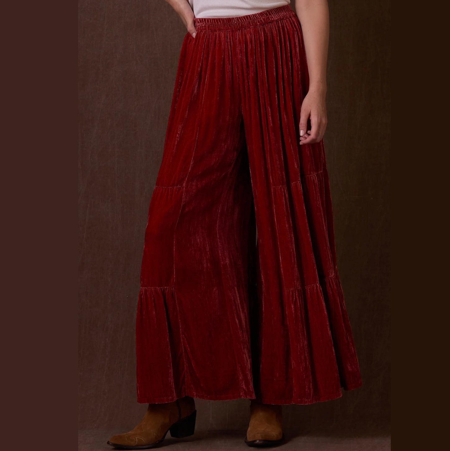 Red velvet Etta pants