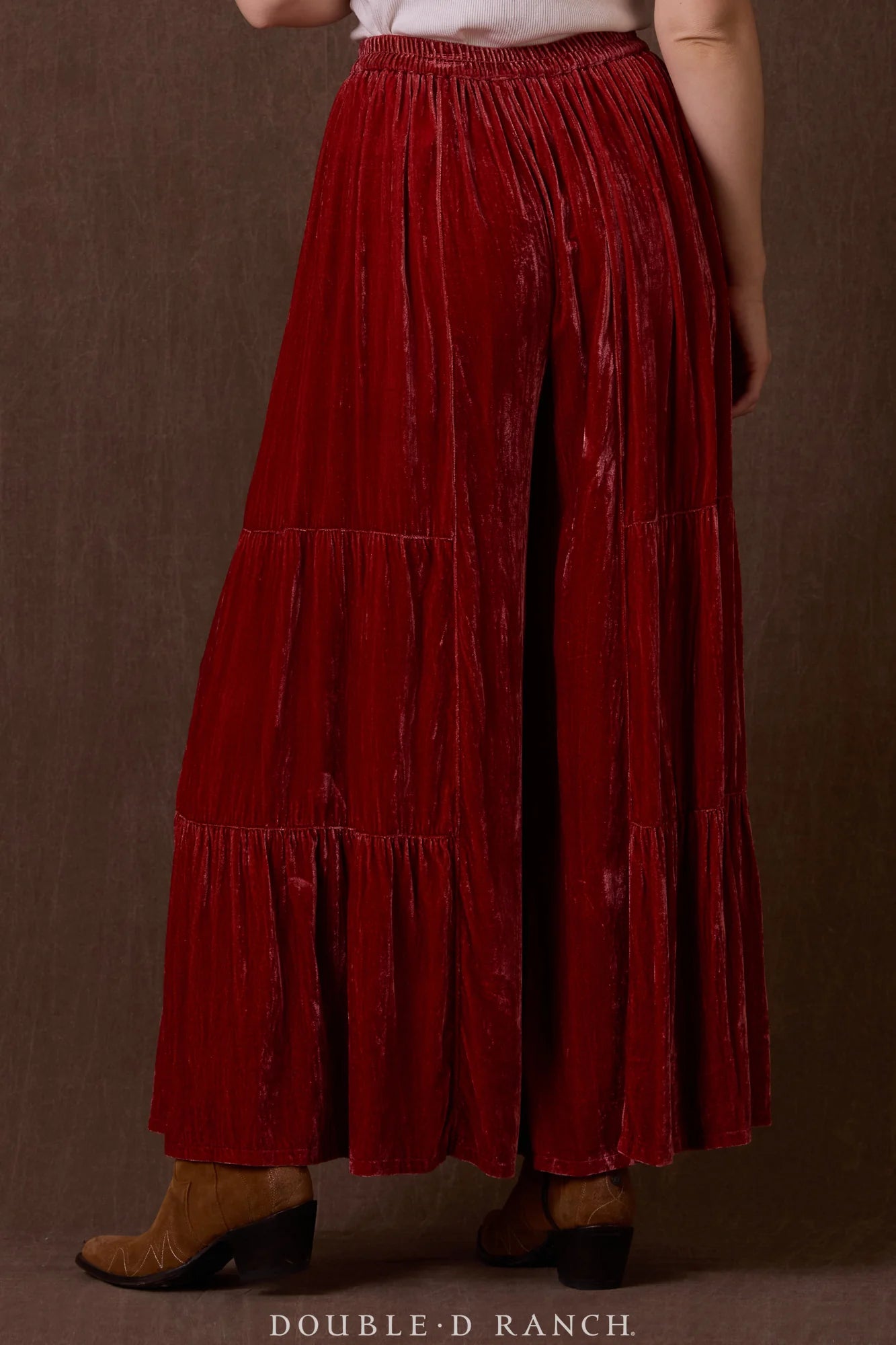 Etta Pant in red velvet