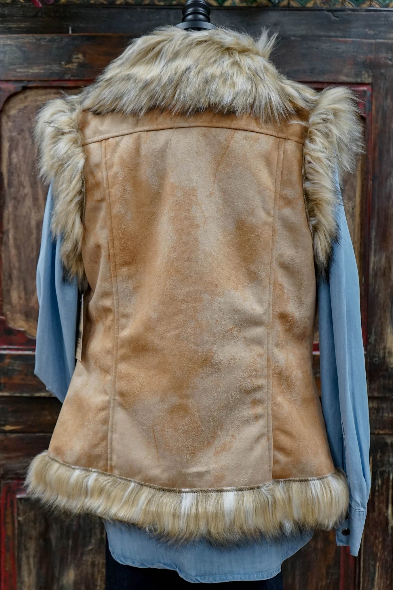 Faux fur vest back view in tan suede, 1024x1024