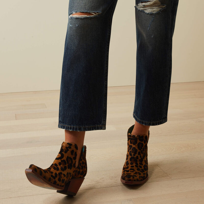 Jeans and leopard print ankle boots.