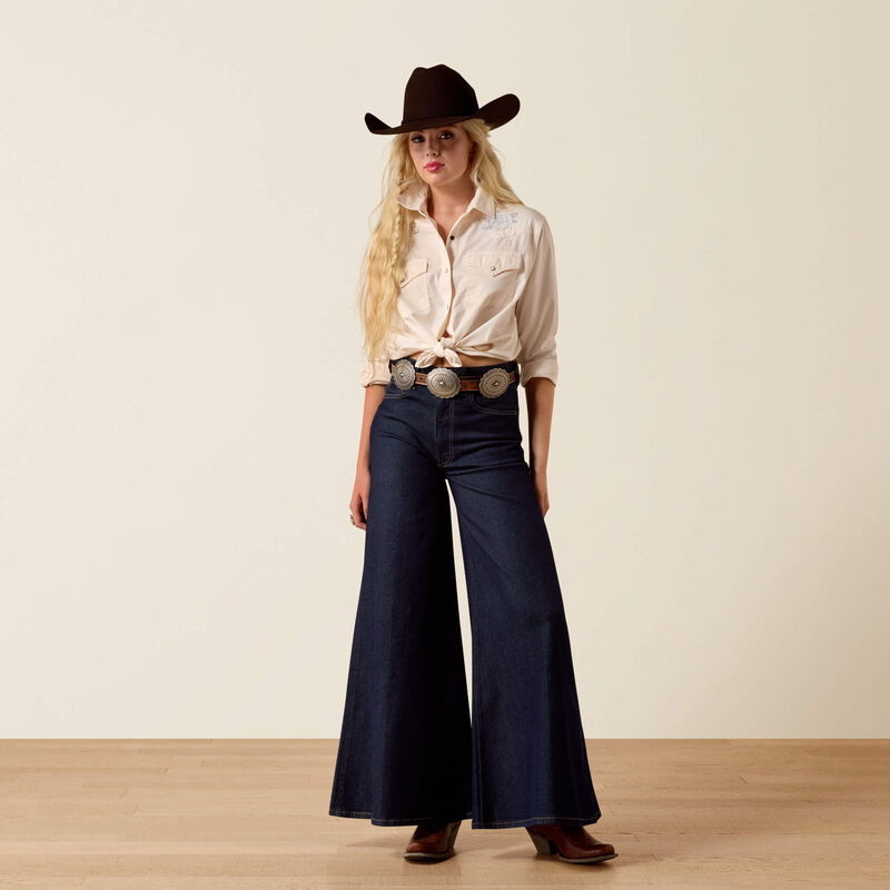 Ashville Embroidered Snap Shirt by Ariat