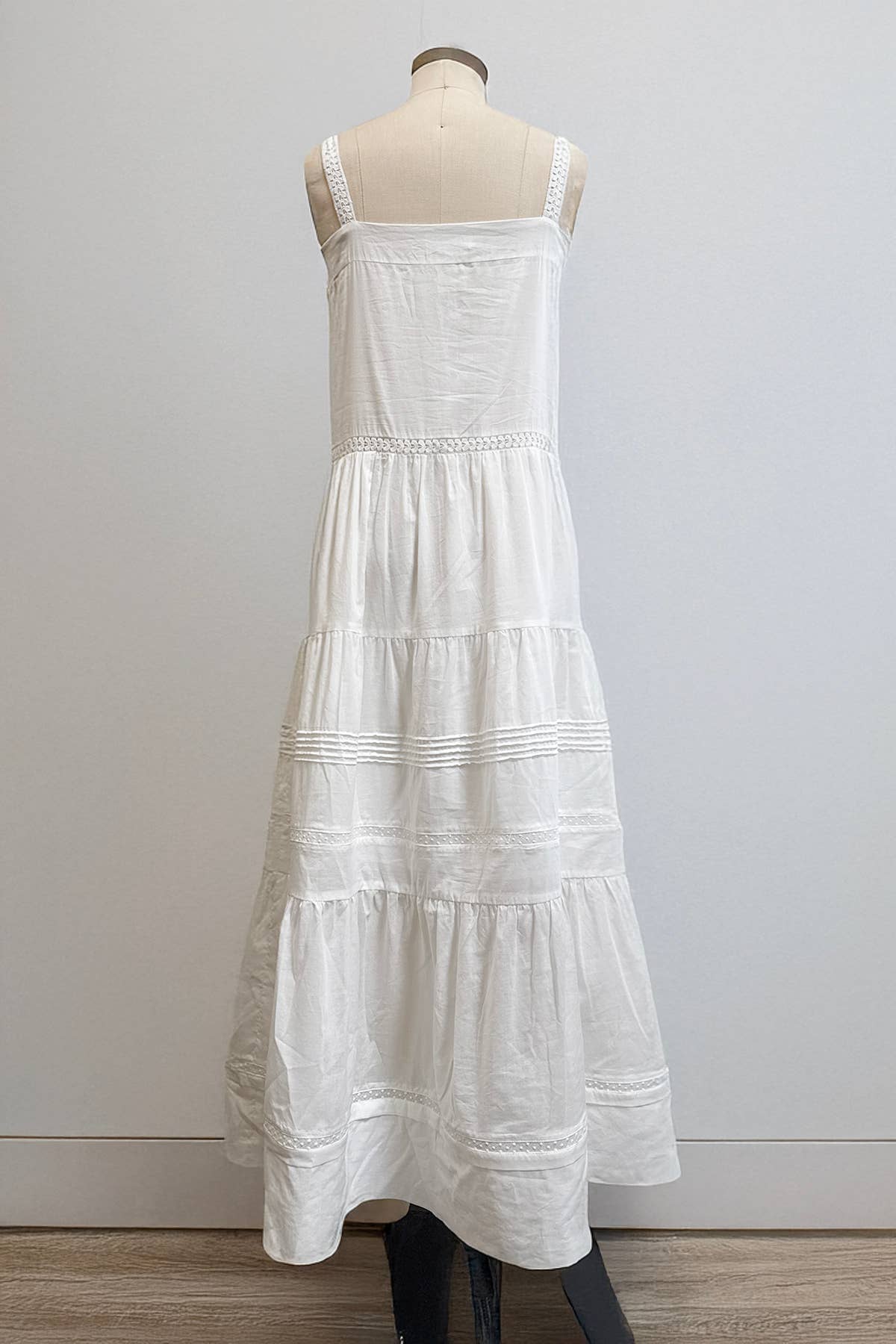 Romantic Tiered Woven Maxi with Lace Trim Dress