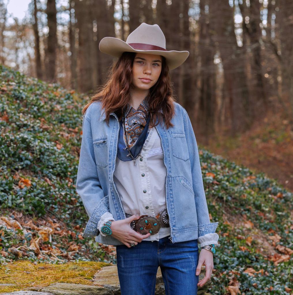 Woman in Darby Shirt & Romy Jacket, wearing a cowboy hat