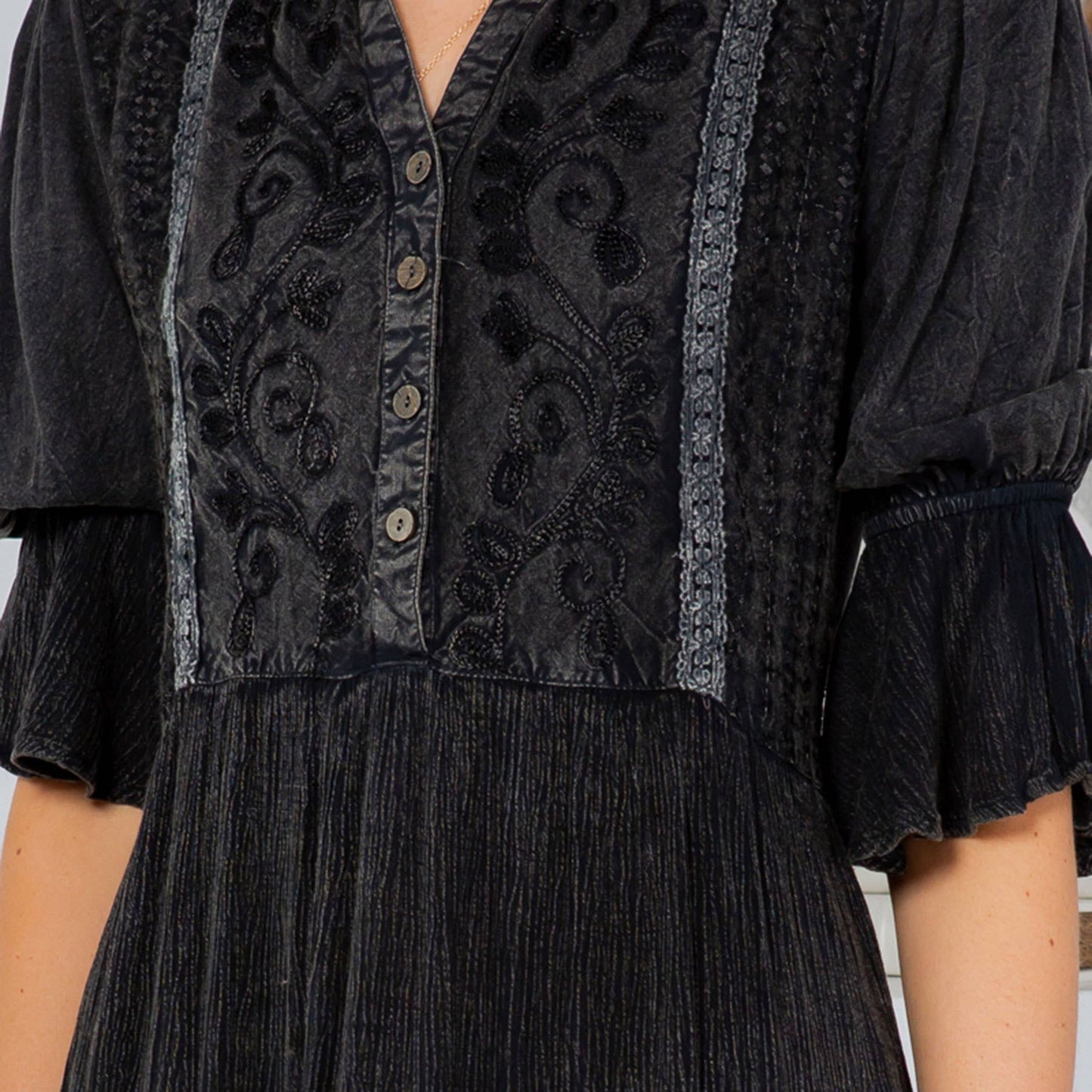 Vintage Romance: Stone-Washed Baby Doll Dress with V-Neck