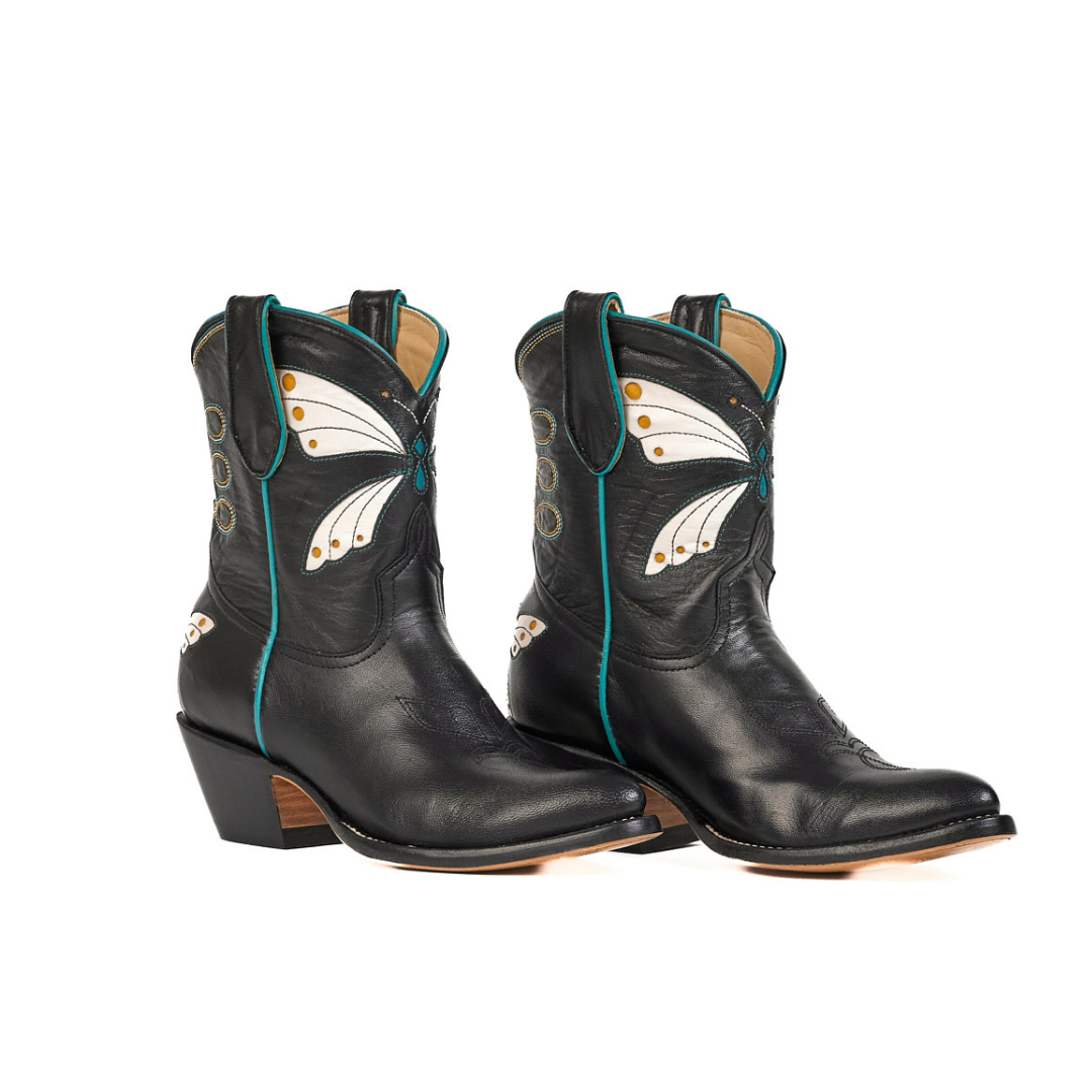Black cowboy boots with butterfly design (4_9d1b0947)