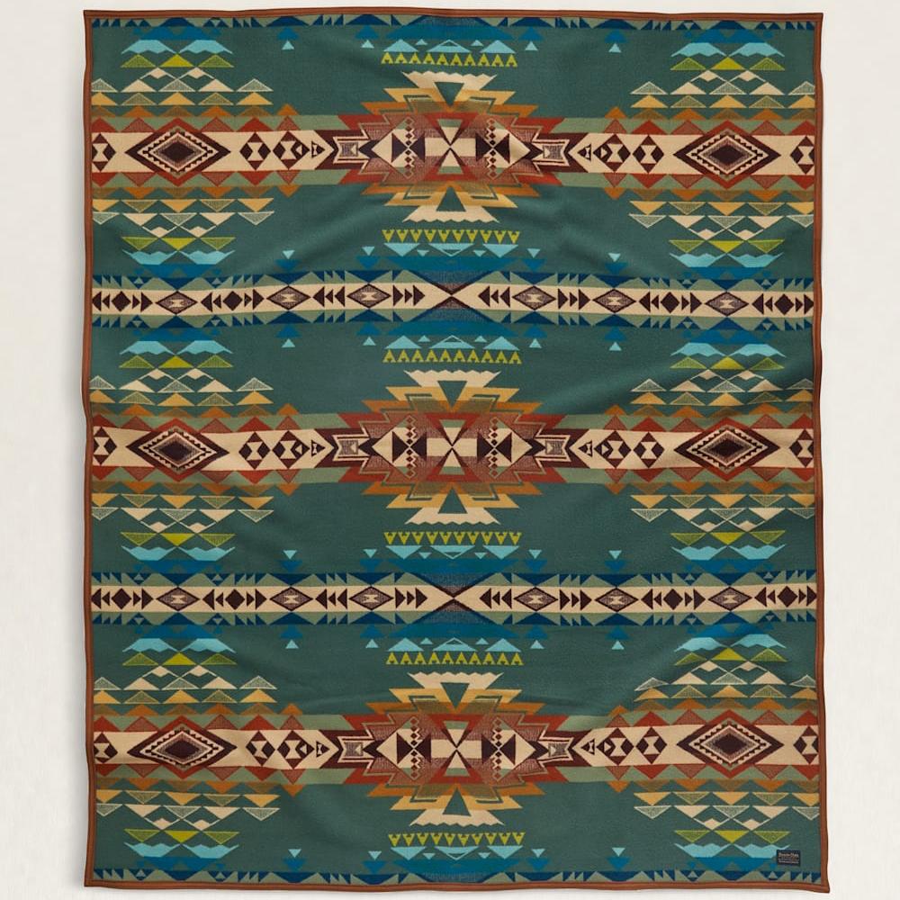 Pendleton Highland Park Balsam Jacquard Napped Wool Blanket