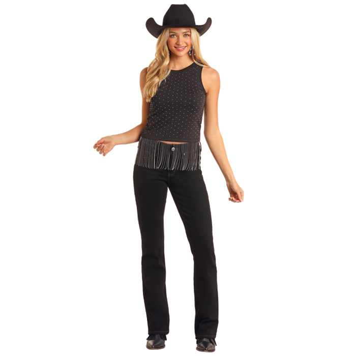 Woman in black outfit and cowboy hat