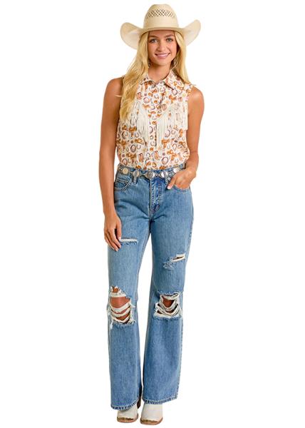 Cowgirl in style BWN0S06281--12 with hat and ripped jeans