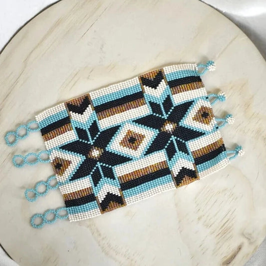 Double llama supernova bracelet with star design