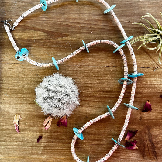 Turquoise beaded necklace with dandelion, image_1cbee372