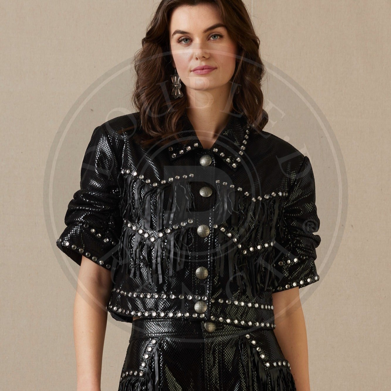 Black fringed leather jacket (imgFetch.php-78)