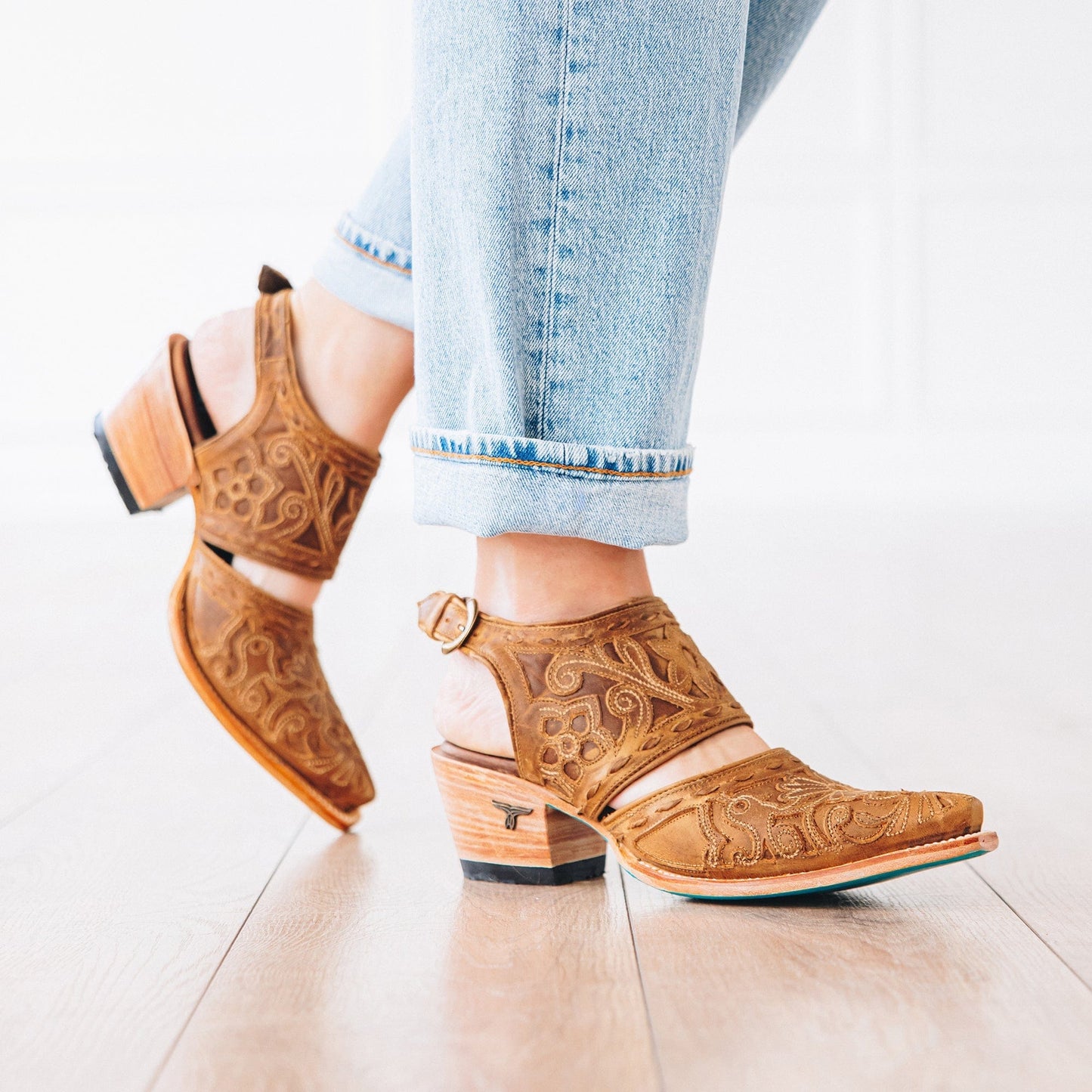 Desert clay Robinslingback mule