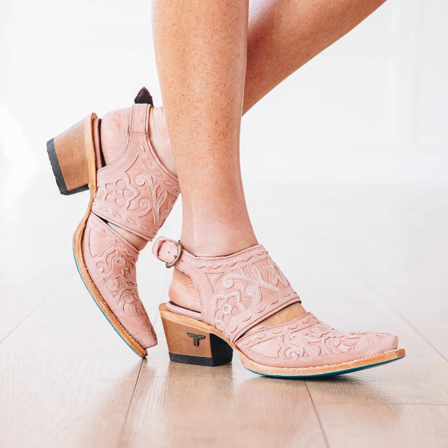 Blush leather Robin slingback mule women's shoe