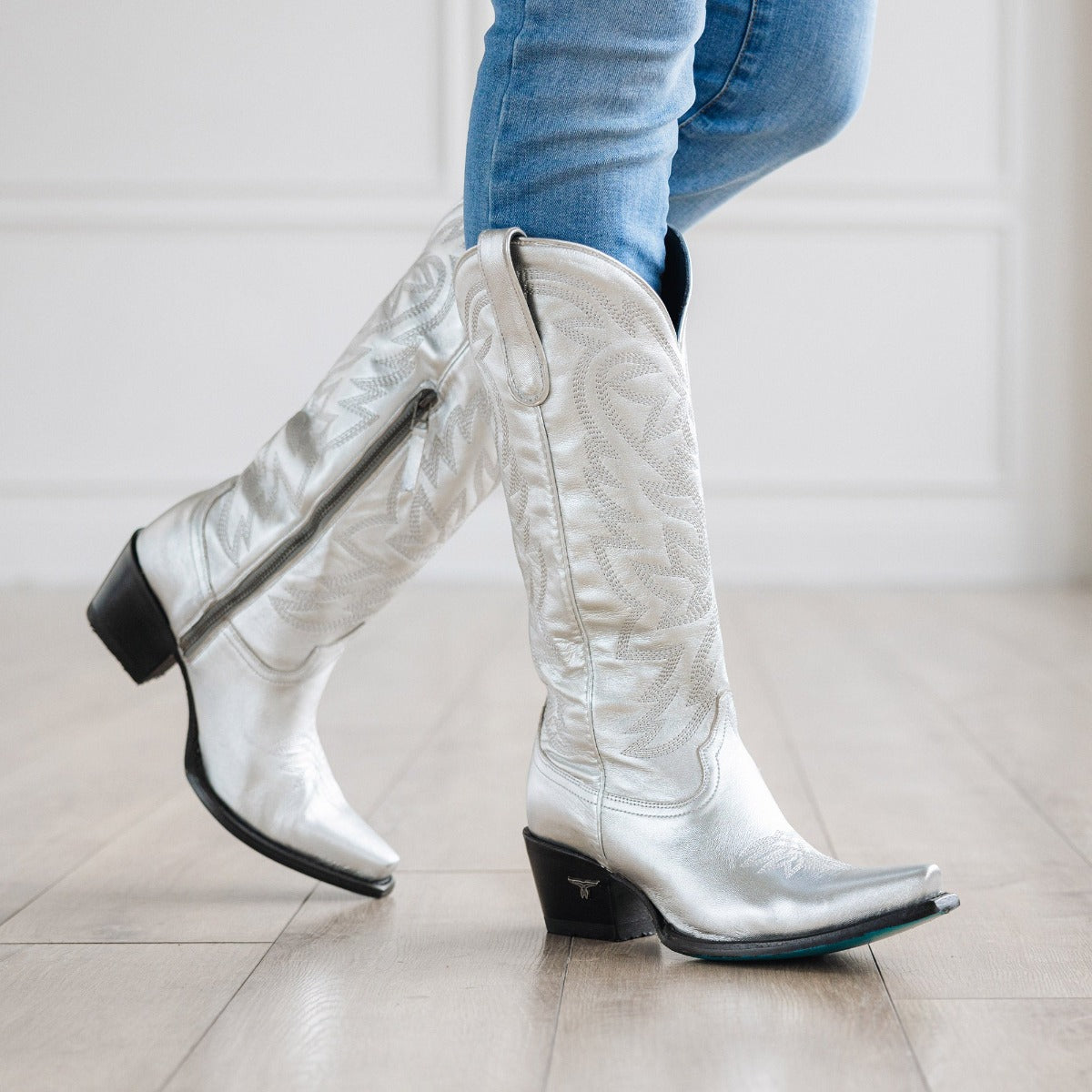 Silver Trail Smoke Show Cowboy Boots