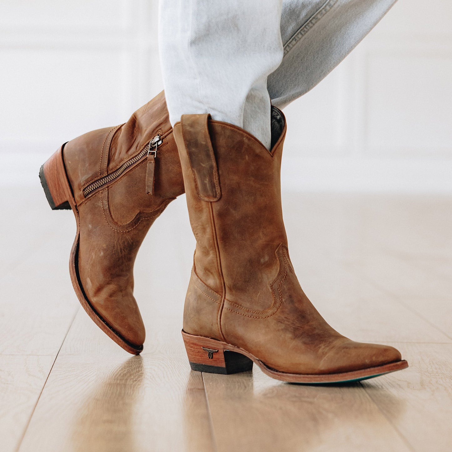 Burnt caramel leather Plain Jane Midi boots, style LS1