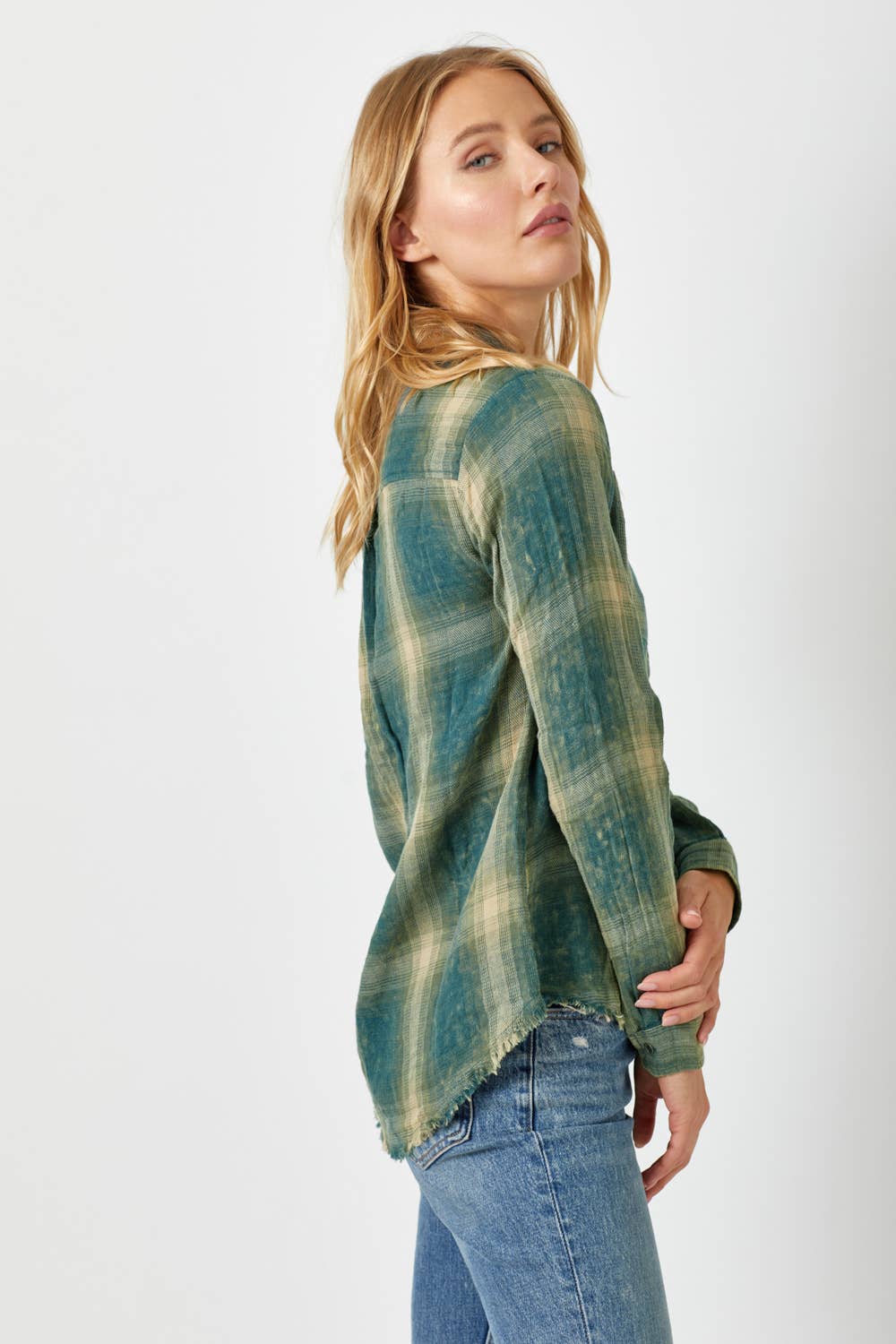 Fringe Bottom Washed Plaid Shirt