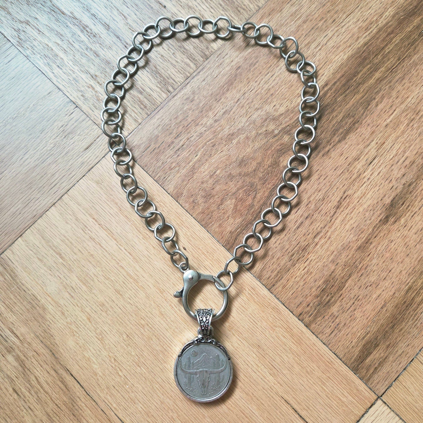 Longhorn Coin in Bezel Chain Necklace