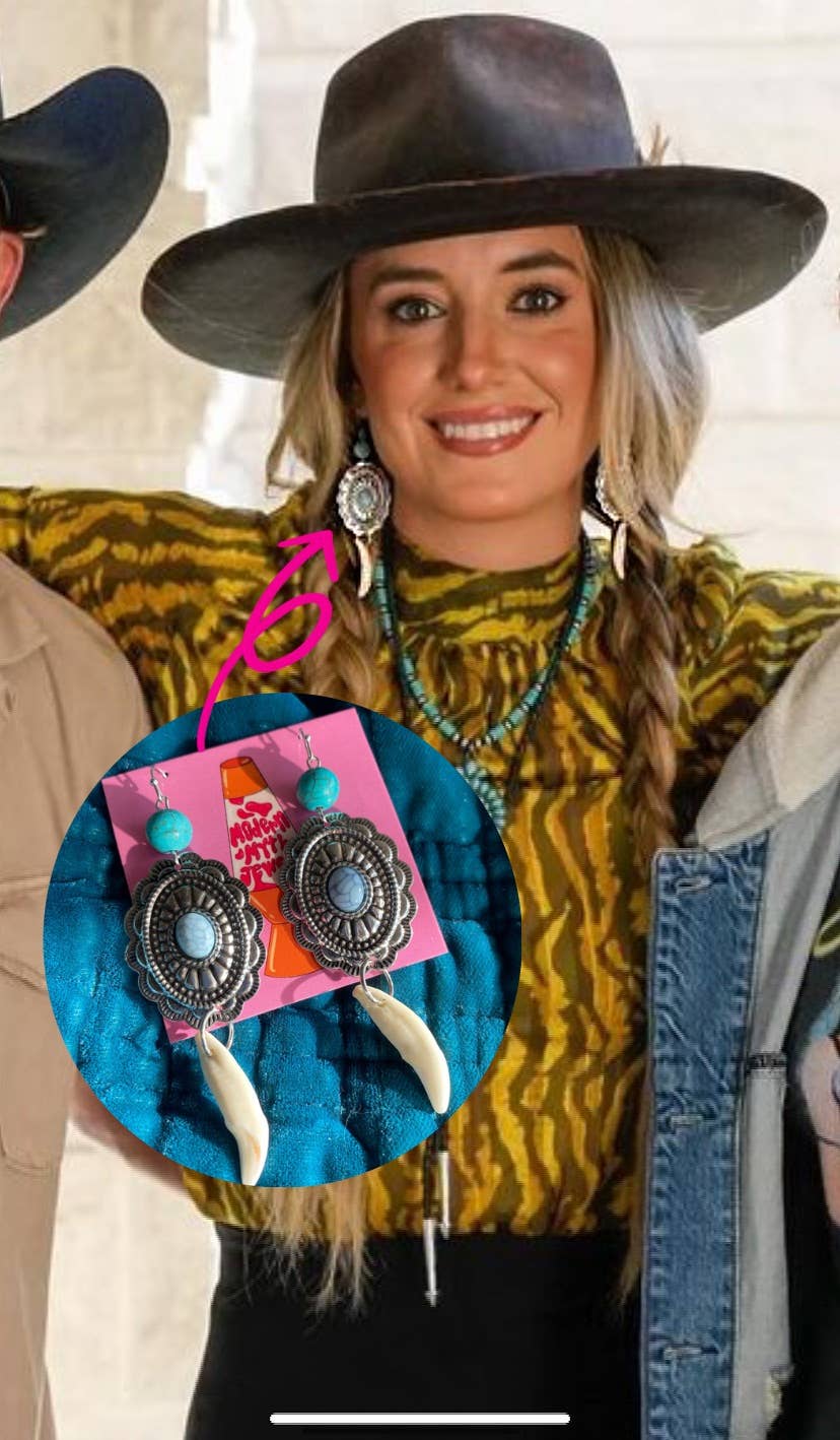 Concho +Coyote Teeth Earrings Lainey Wilson