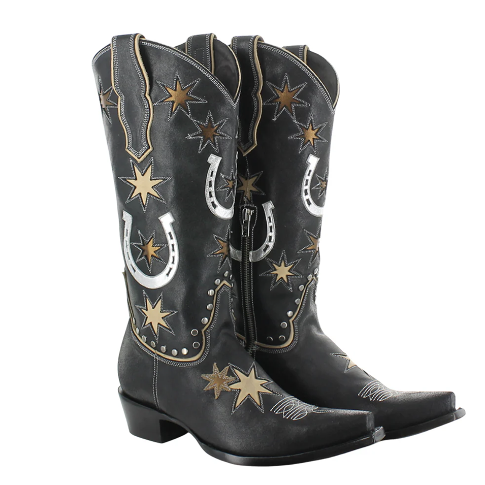 Cowboy boots with stars and horseshoes, screenshot from April 8, 2025.