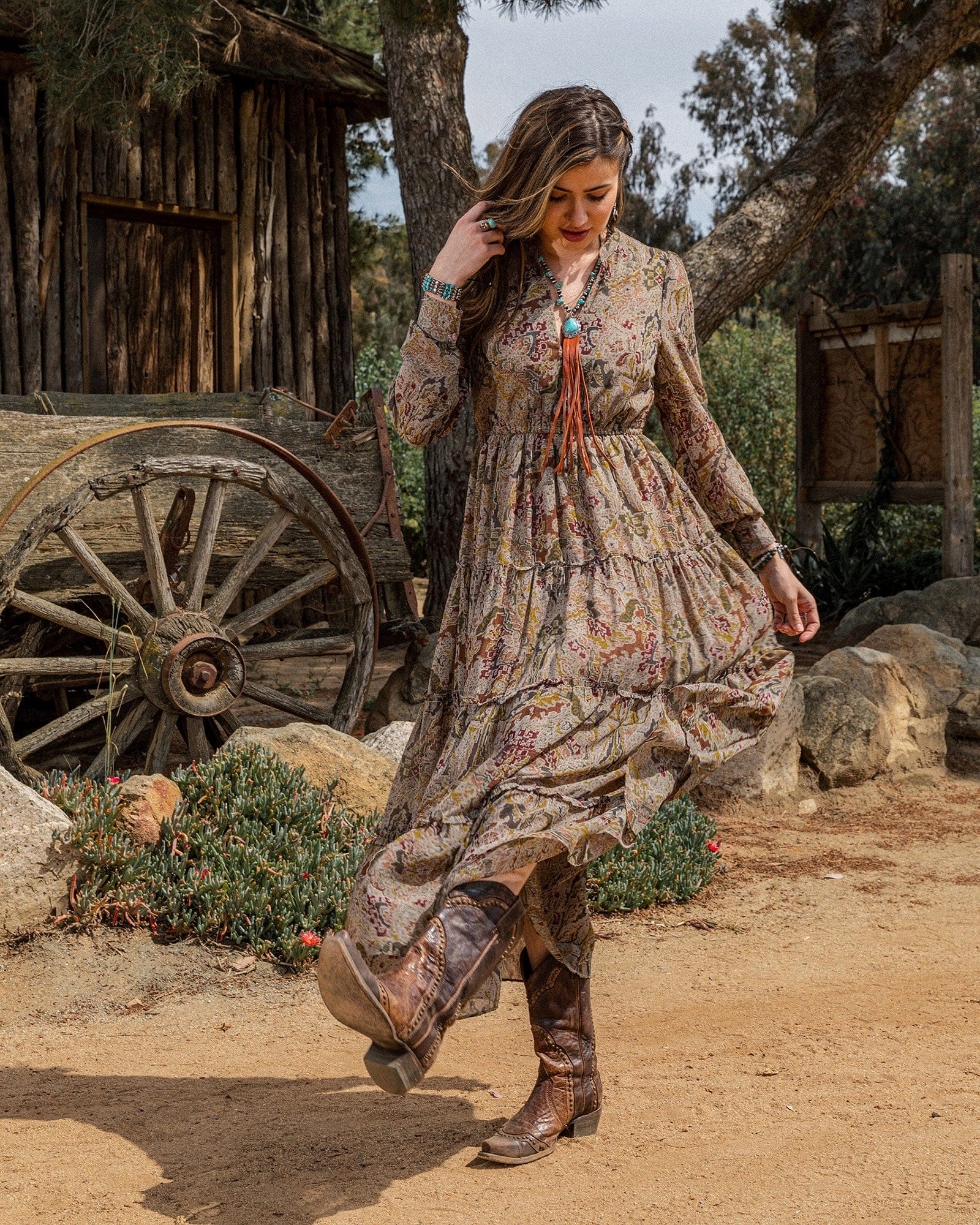boho dresses to wear with cowboy bootslifestyle 4 Things You Need to Rock the Western-Inspired Trend coco bassey