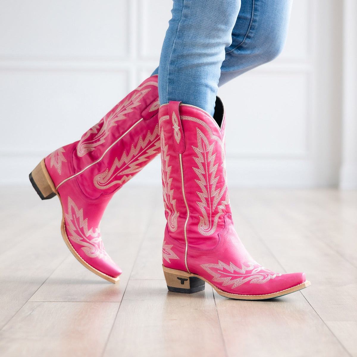 pink suede boots for womens