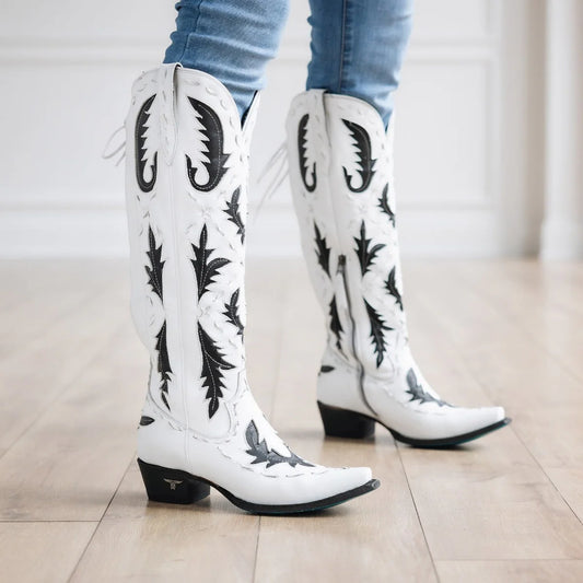 White cowboy boots, lb0495b Reverie newsprint style