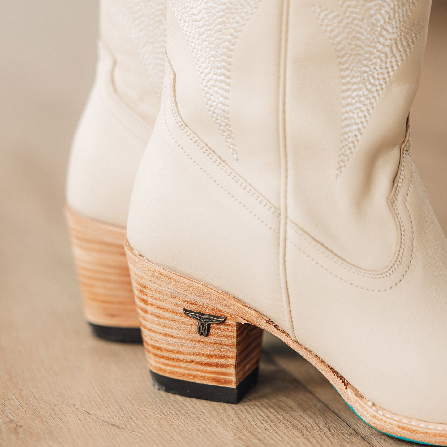 Jentry Knee High Boot - Pale Ivory