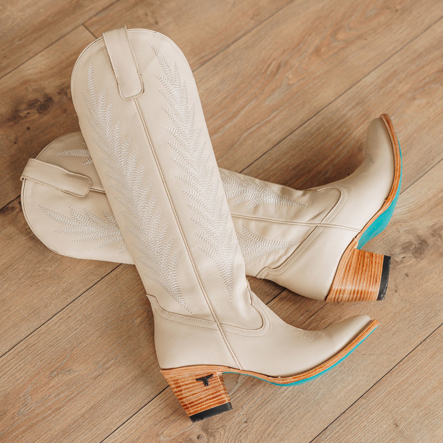 Jentry Knee High Boot - Pale Ivory