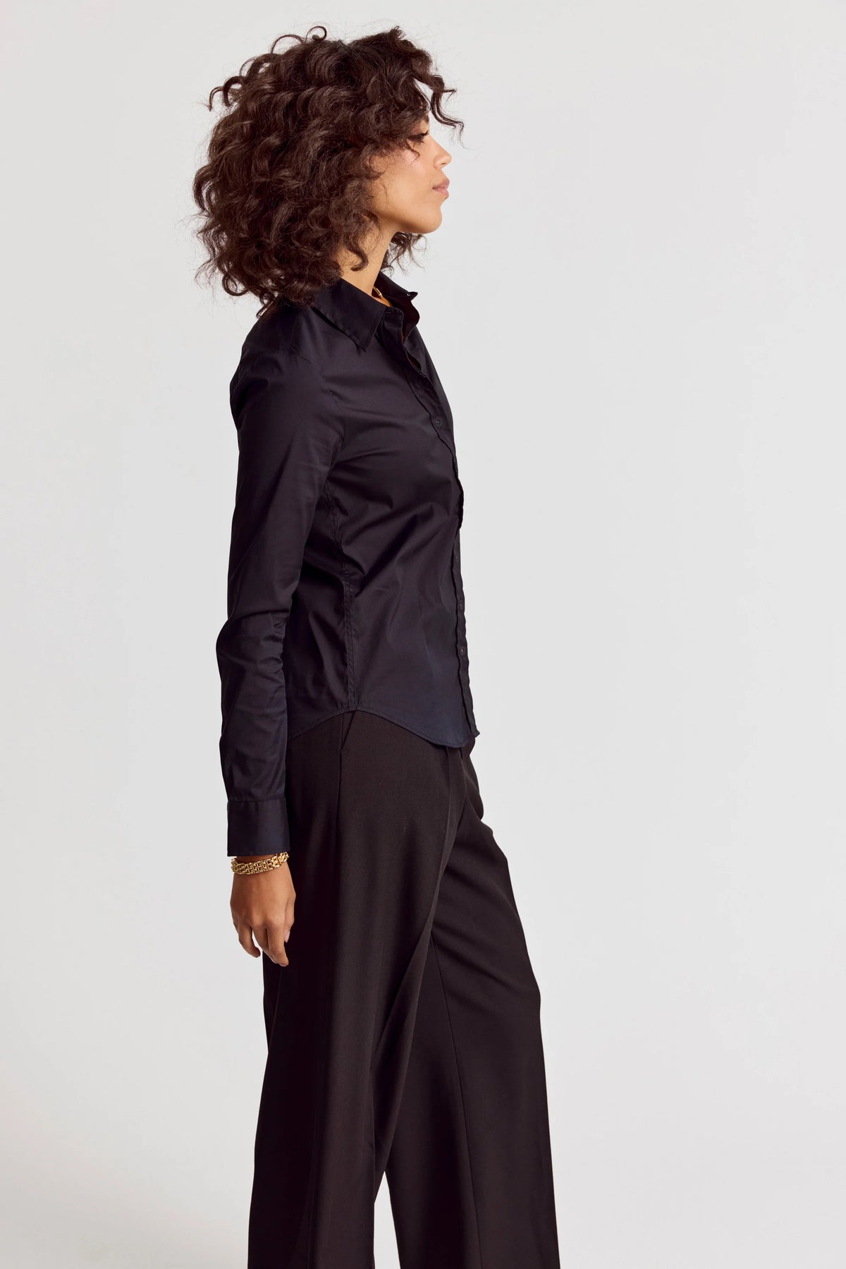 The Shirt by Rochelle Behrens - the Essentials Icon Shirt in Black